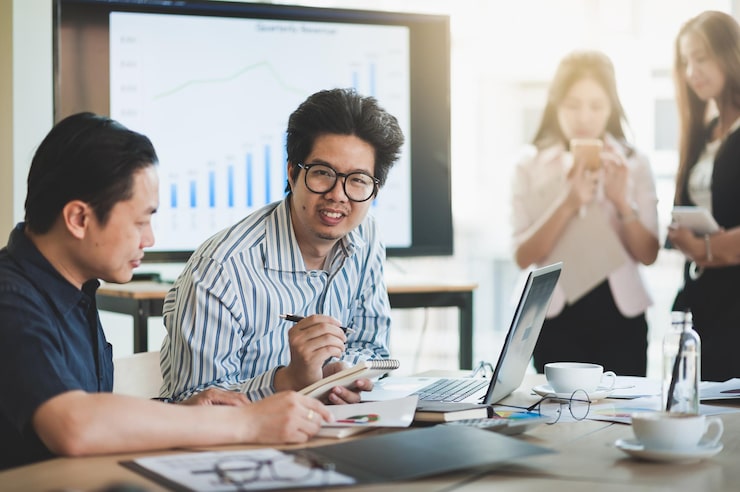 Should CAs and CPAs Consider an MBA