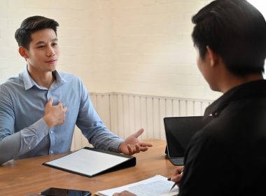 How to Explain Employment Gaps in Your MBA Application Without Hurting Your Admission Chances